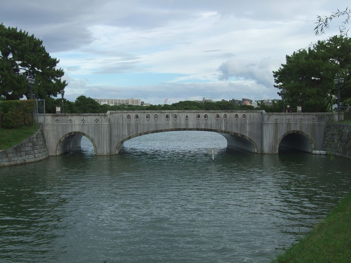 大濠公園の舞鶴橋