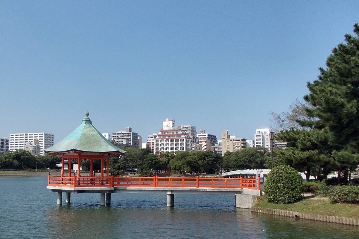 大濠公園の浮見堂